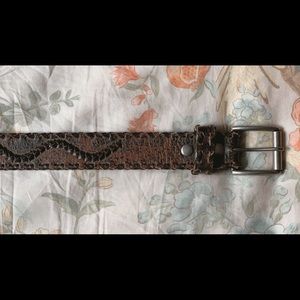 Genuine leather day trip belt